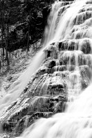 First freeze at Ithaca Falls 20160104.jpg